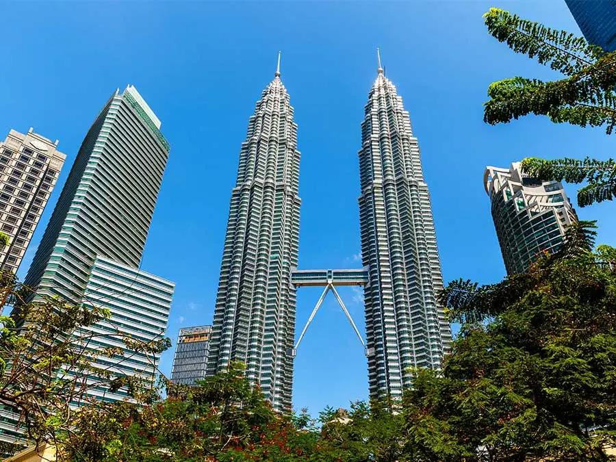 Simak 15 Rekomendasi Tempat Wisata di Malaysia Yang Keren